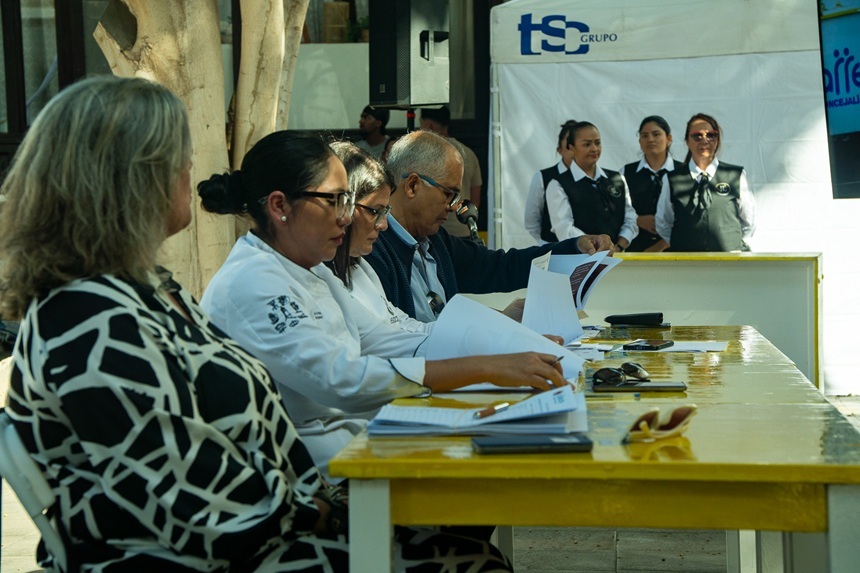 Concurso Gastronómico Navidad 2025 (5)