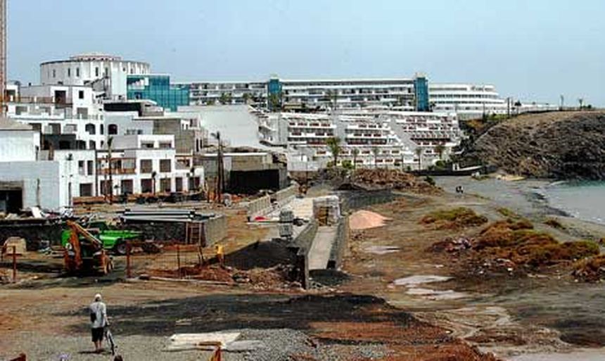 Imagen de archivo del momento en el que se construyó el hotel con el lugar en el que se encuentra la casa.