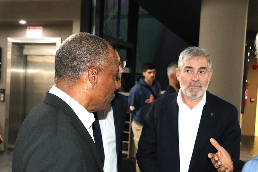 Jornadas sobre movilidad Macaronesia - Clavijo y Correrira e Silva