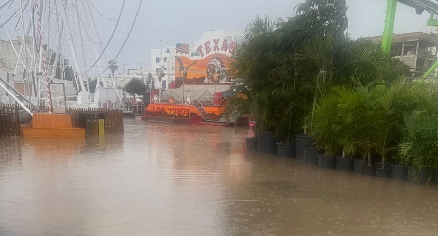 Zona en el Charco donde se tendría que haber inaugurado Navilan totalmente inundada.