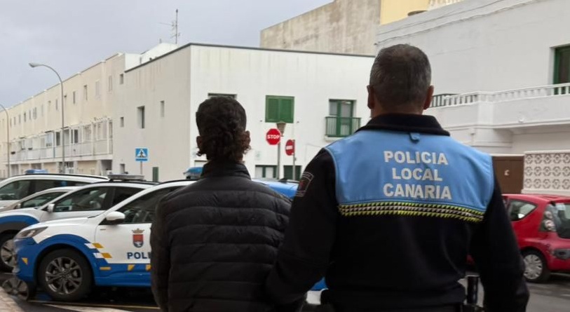 El otro de los varones detenidos por la Policía Local de Arrecife autor de una okupación ilegal de una vivienda.