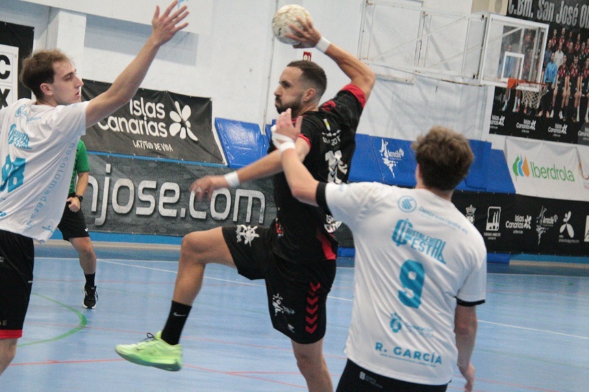 BALONMANO. SAN JOSÉ OBRERO - CULLEREDO (2)