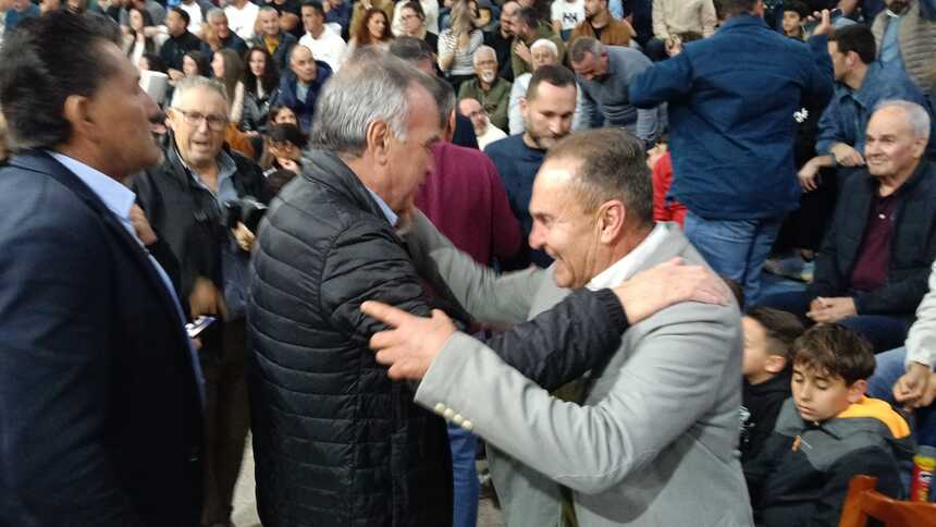 Jesús Machín junto a Mamerto Cabrera.