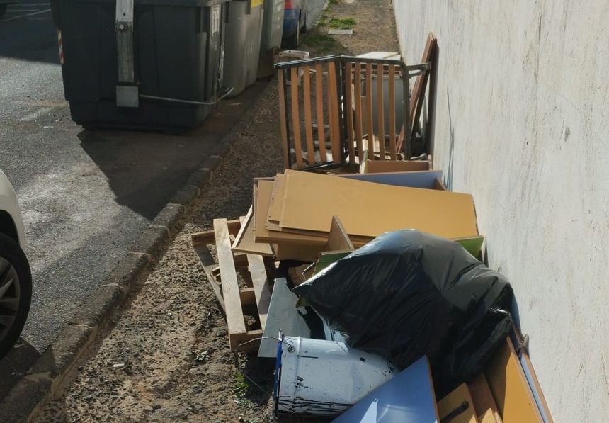 vertidos enseres (1)