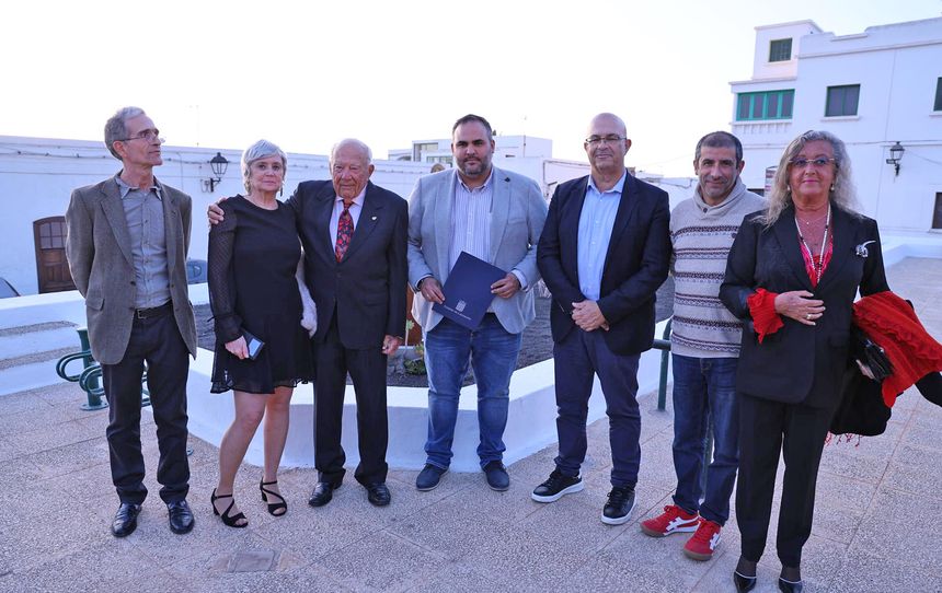 503307595_1257545419714725_7497839448359935864_n