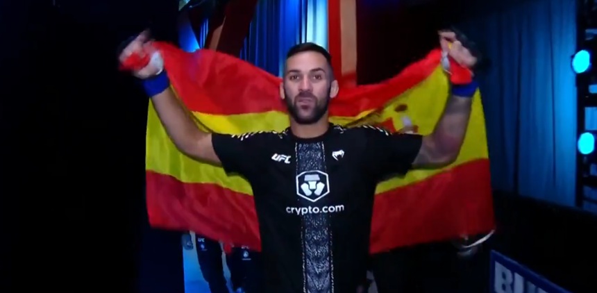 Momento de la salida del luchador español en la retransmisión televisiva que hizo Eurosport.