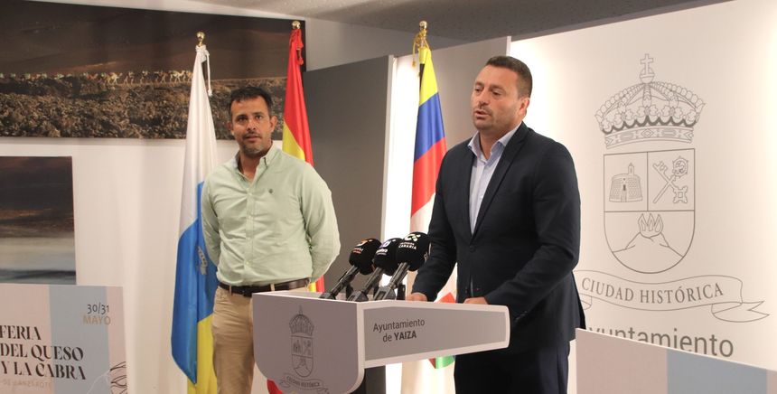 Omar Viña y Óscar Noda durante la presentación de la Feria