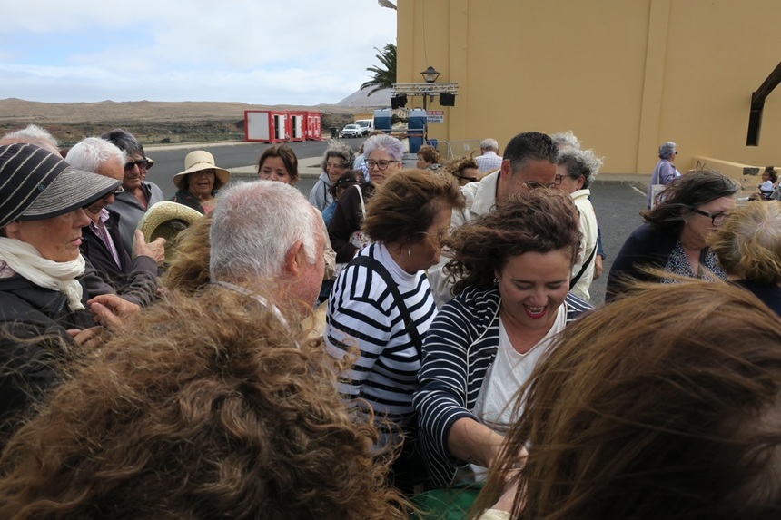 Visita mayores y escolares (5)